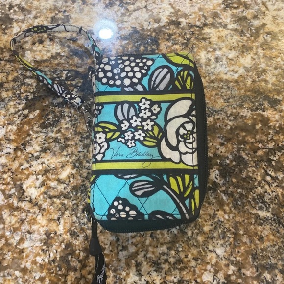 Vera Bradley wallet - Picture 2 of 3